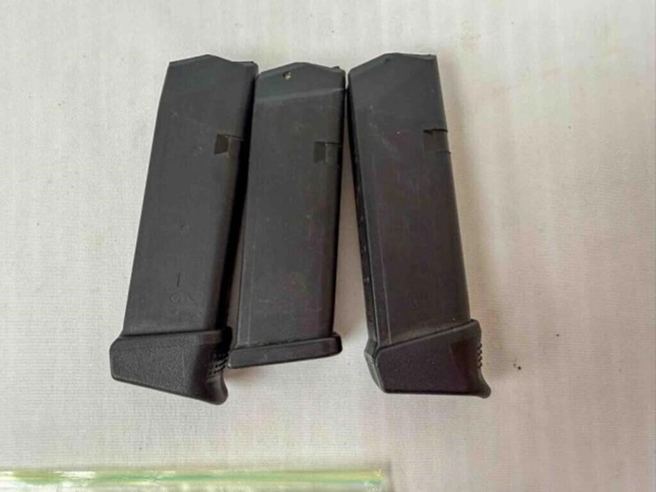 3-.40-cal-glock-magazines-image-2
