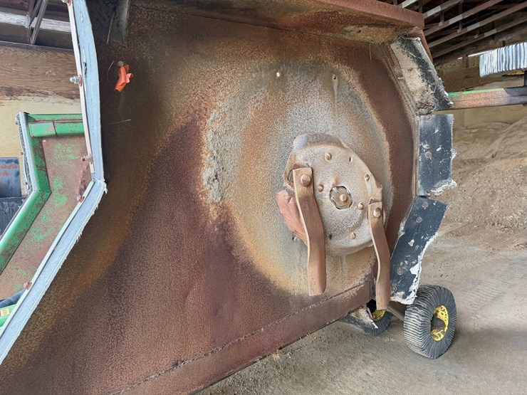john-deere-1518-image-12