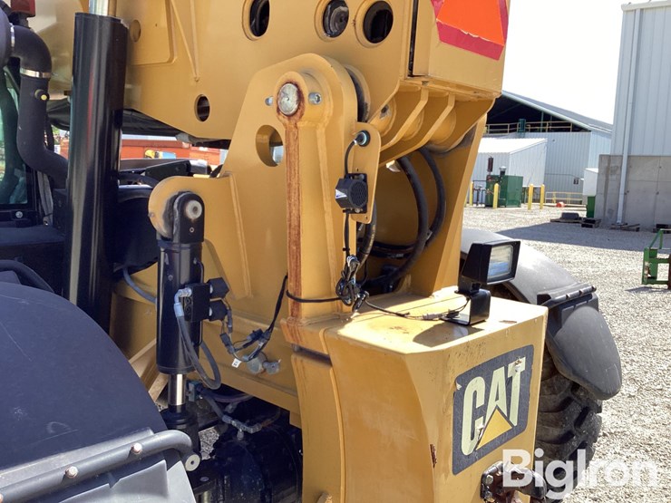 2015-caterpillar-tl1255c-image-19