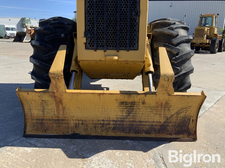 1993-caterpillar-518c-image-9