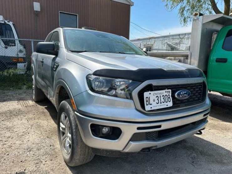 2021-ford-ranger-xlt-image-4
