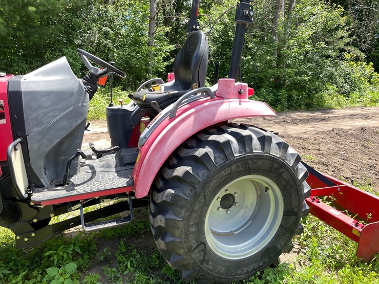 mahindra-1538-image-14