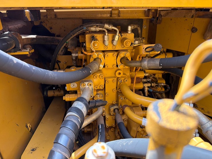 caterpillar-336el-image-78