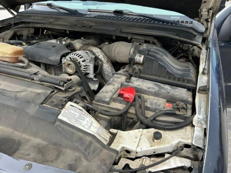 2002-ford-f550-image-28