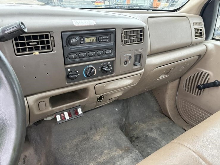 2004-ford-f250-image-18