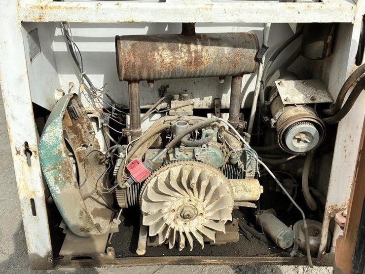 bobcat-530-image-24