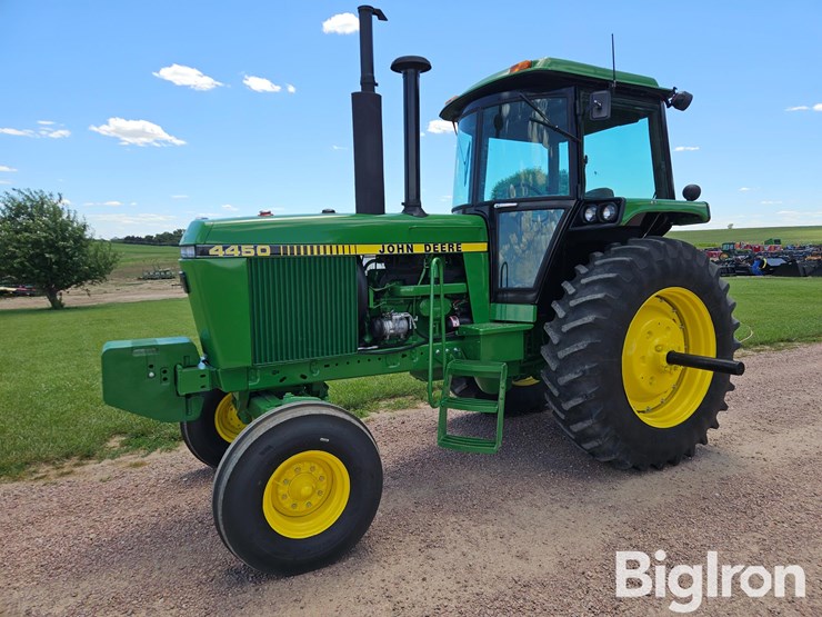 1983-john-deere-4450-image-1