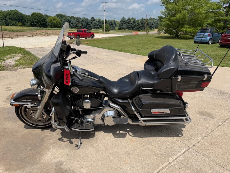 #1489-•-2004-harley-davidson-electra-glide-ultra-classic-flhtcui-image-2