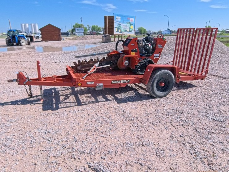2022-ditch-witch-c24x-image-2