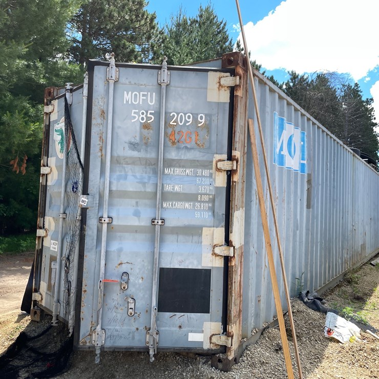 #7104 • 40' Standard Height Storage Container