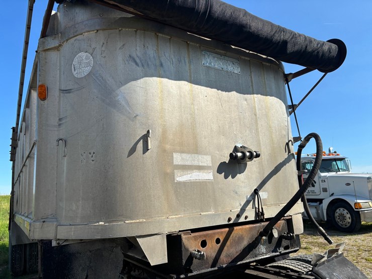 #2216-•-1978-montone-28'-end-dump-semi-trailer-image-32