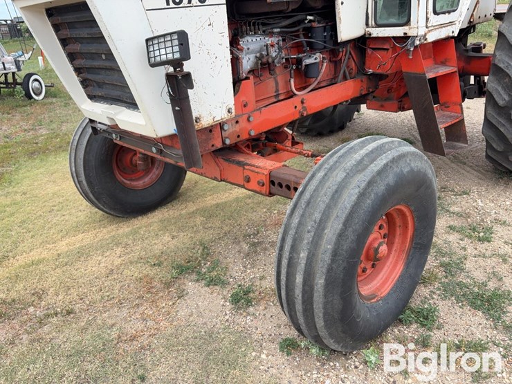 1975-case-1370-2wd-tractor-image-9