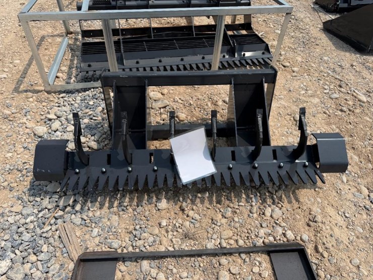 2026-wolverine-rpr-12-72w-skid-steer-ripper-image-3