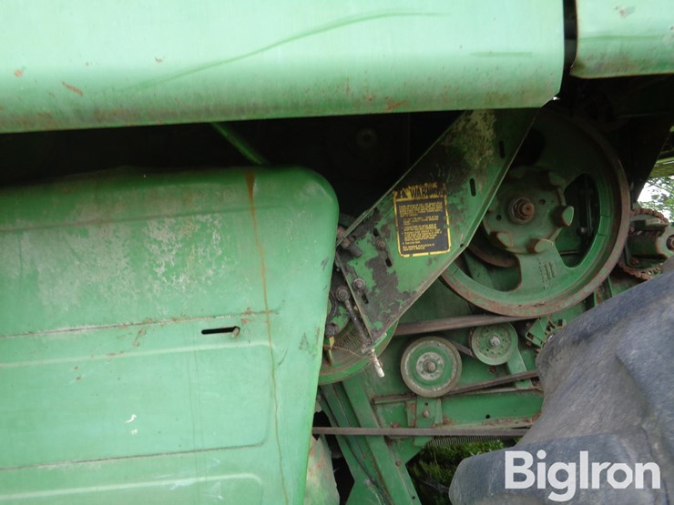 1982-john-deere-8820-image-14