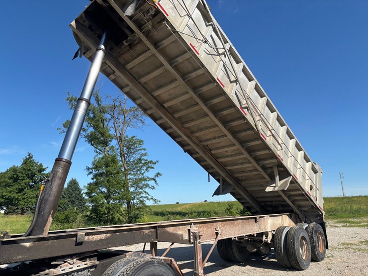 #2216-•-1978-montone-28'-end-dump-semi-trailer-image-26