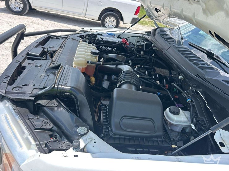 2020-ford-f150-image-7