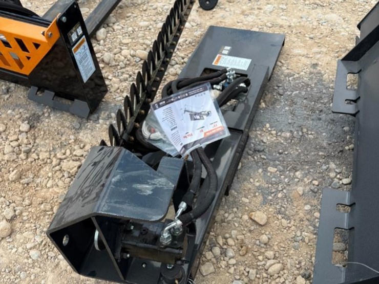 2026-wolverine-sbm-12-72w-skid-steer-sickle-bar-mower-image-2