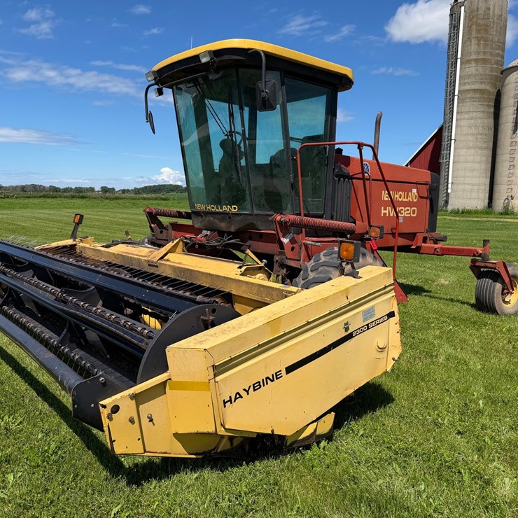 1998 NEW HOLLAND HW320