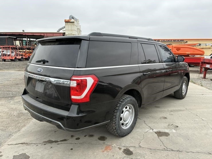 2020-ford-expedition-image-3