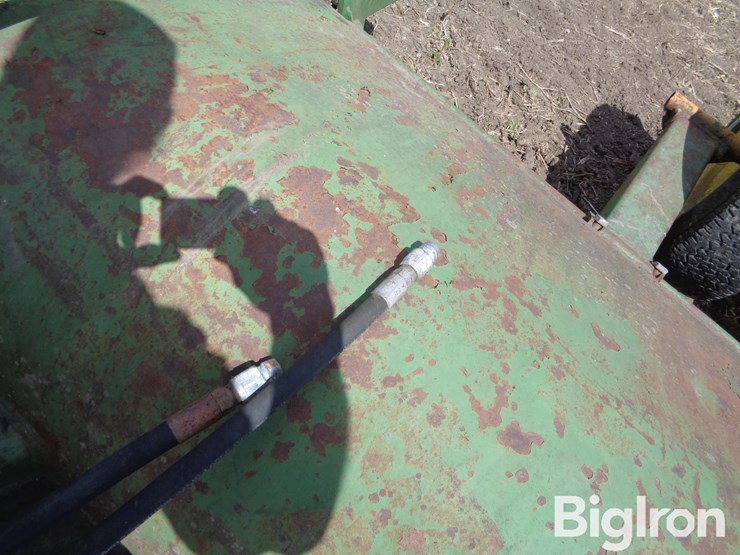 john-deere-27-image-12