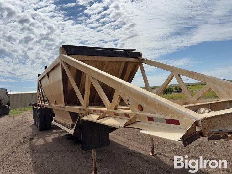 1996-ranch-tri/a-belly-dump-trailer-image-16