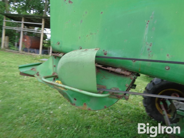 1982-john-deere-8820-image-18