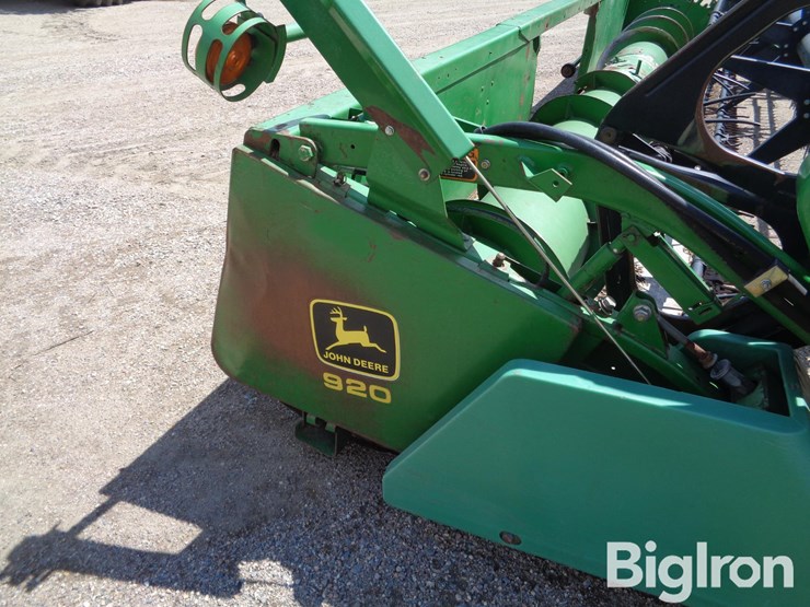 1990-john-deere-920-image-16