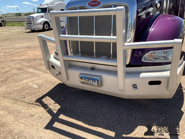 2010-peterbilt-386-image-9