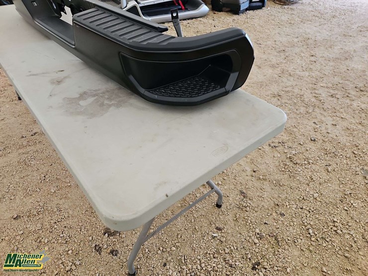 chevrolet-silverado-rear-bumper-4th-generation-image-3