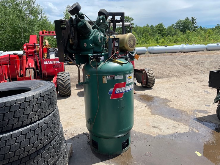 #6077-•-champion-air-compressor-image-2