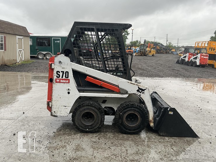 2013-bobcat-s70-image-5
