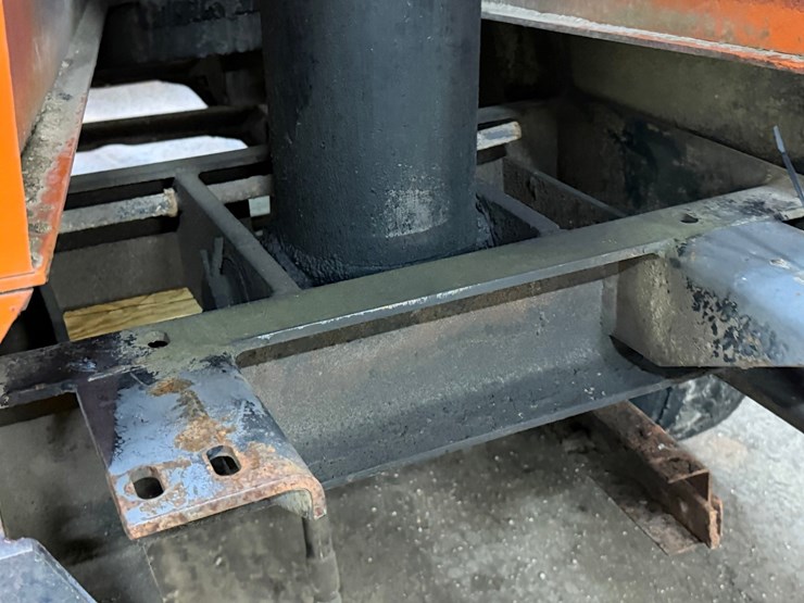 #1470-•-heil-16'-dump-body-w/-lift-cylinder-image-17