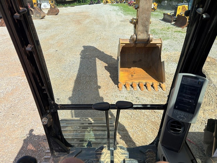 caterpillar-336el-image-101
