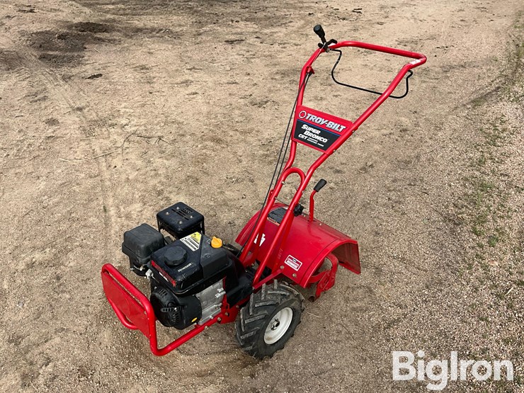 troy-bilt-super-bronco-image-1