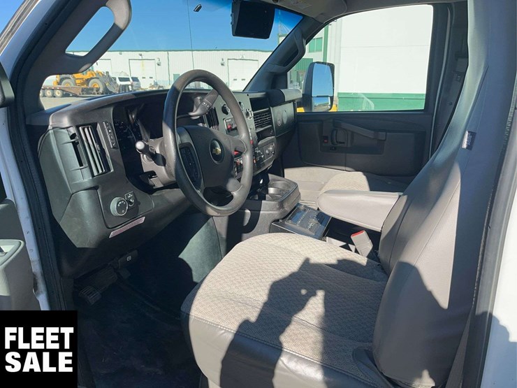 2018-chevrolet-express-s/a-ambulance-image-13