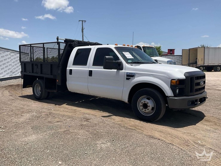 2010-ford-f350-image-2