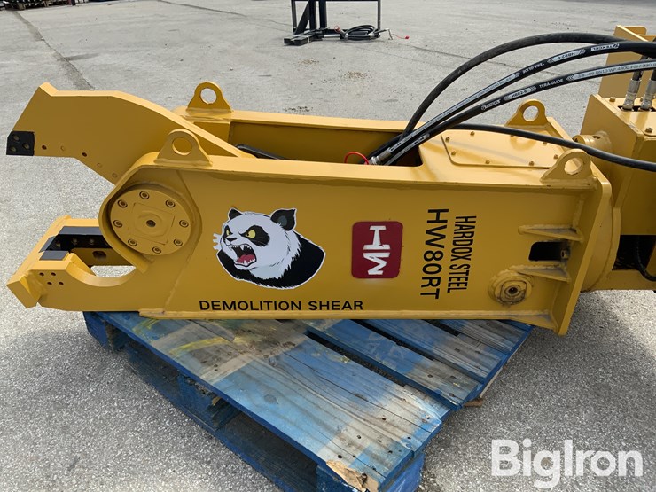 2025-sumitomo-sh60-image-14