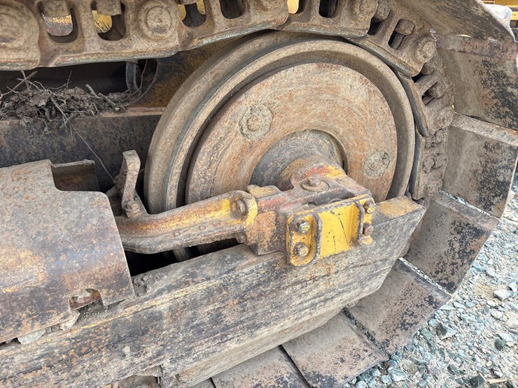 caterpillar-d3c-xl-image-52