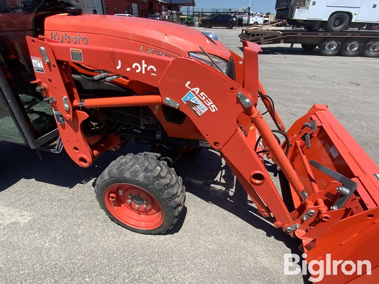 2020-kubota-lx2610hsd-image-18