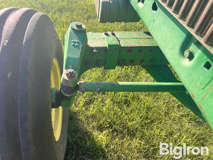 1983-john-deere-4450-image-17
