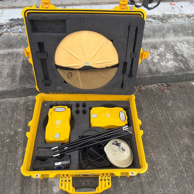 #3507 • Trimble Trimmark 3 GPS | Located in St. Rose, LA