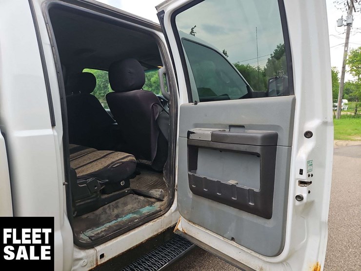 2015-ford-f350-image-23
