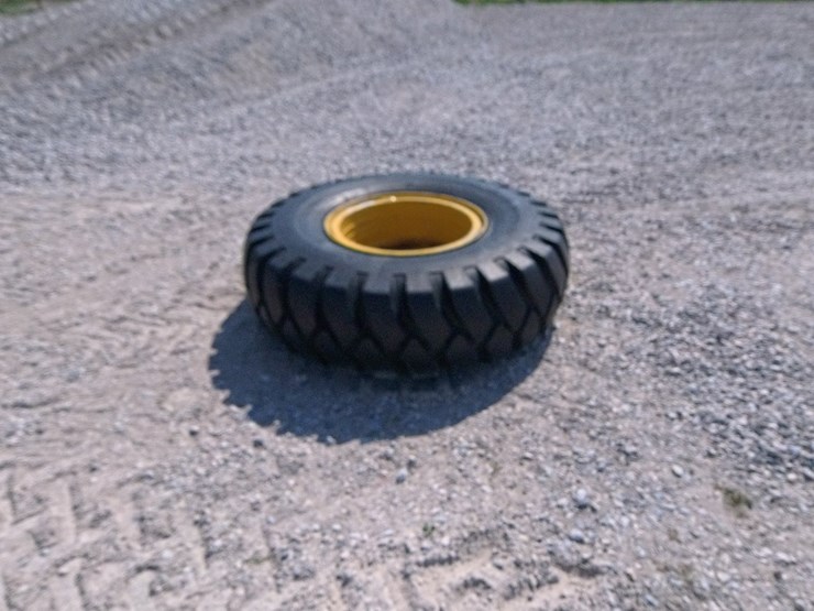 #2050-•-general-tire-(16.00-25/-e-3)-image-7