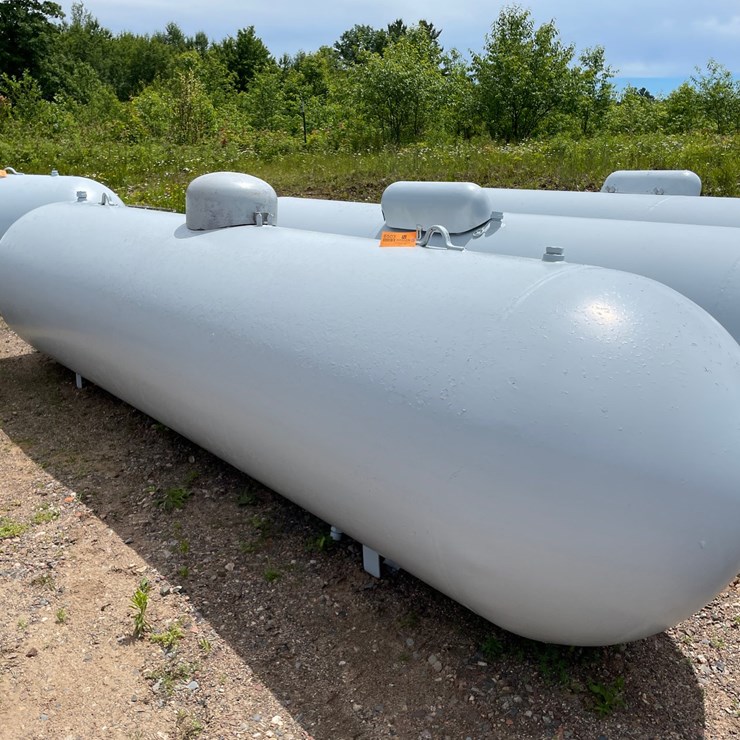 #6503 • 1000 Gallon LP Propane Tank