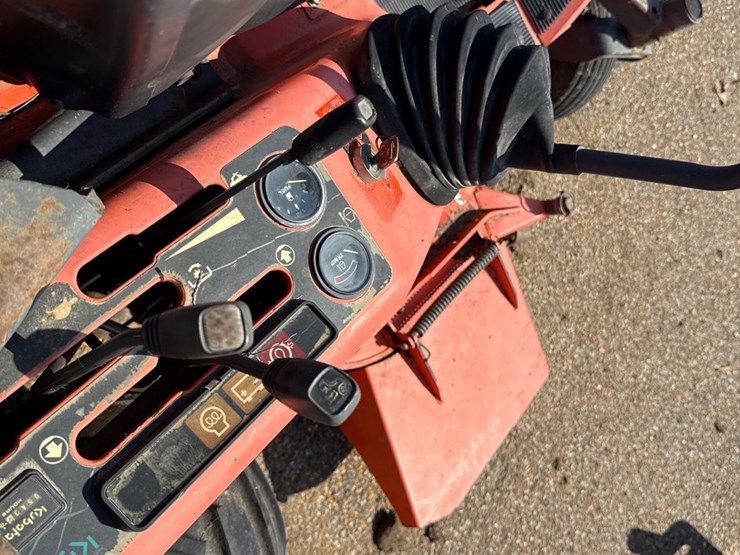 kubota-zd25-image-14
