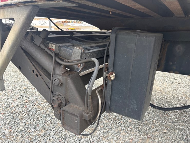 2015-international-durastar-4300-image-29