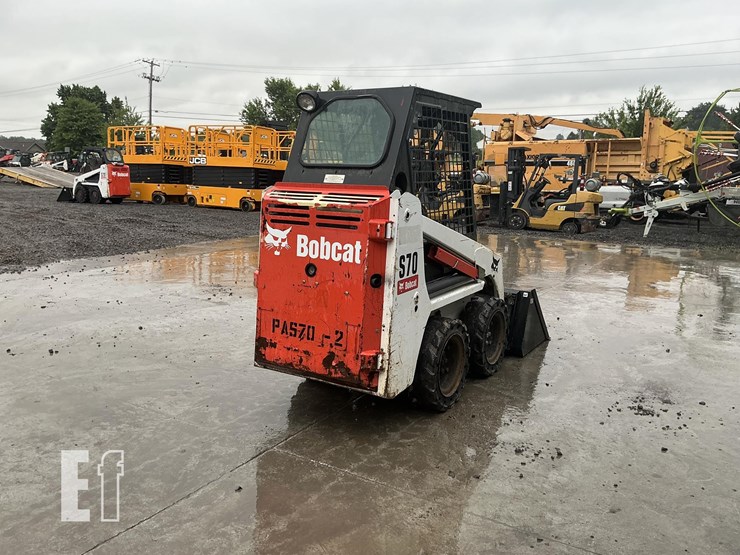 2012-bobcat-s70-image-4