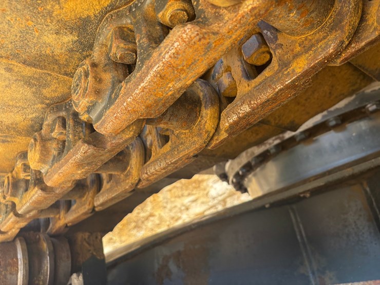komatsu-pc200-lc-6le-image-90
