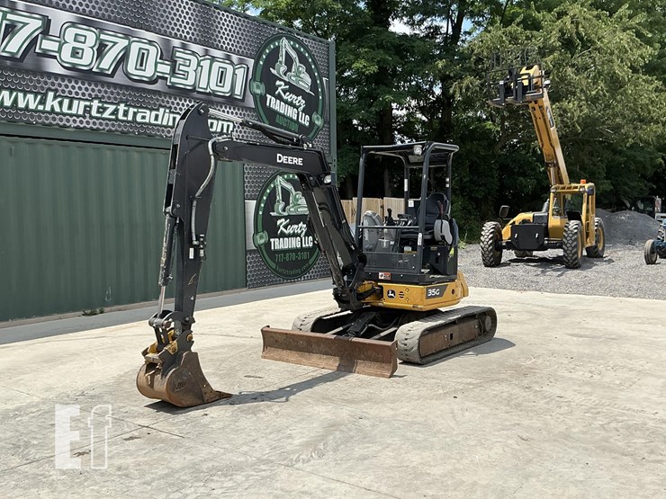 2022-deere-35g-image-8