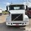 2016-volvo-10-image-2